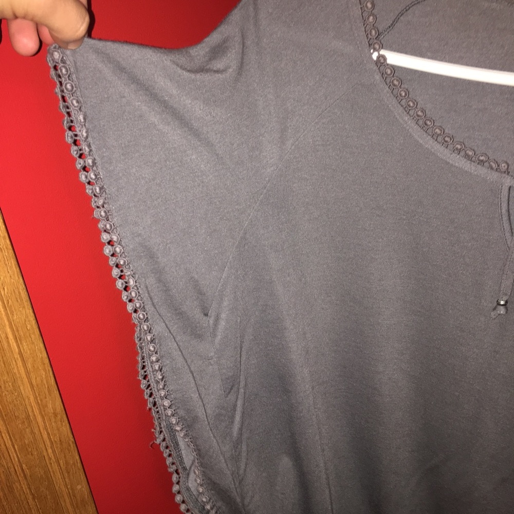 Shirt - Picture 2 of 2